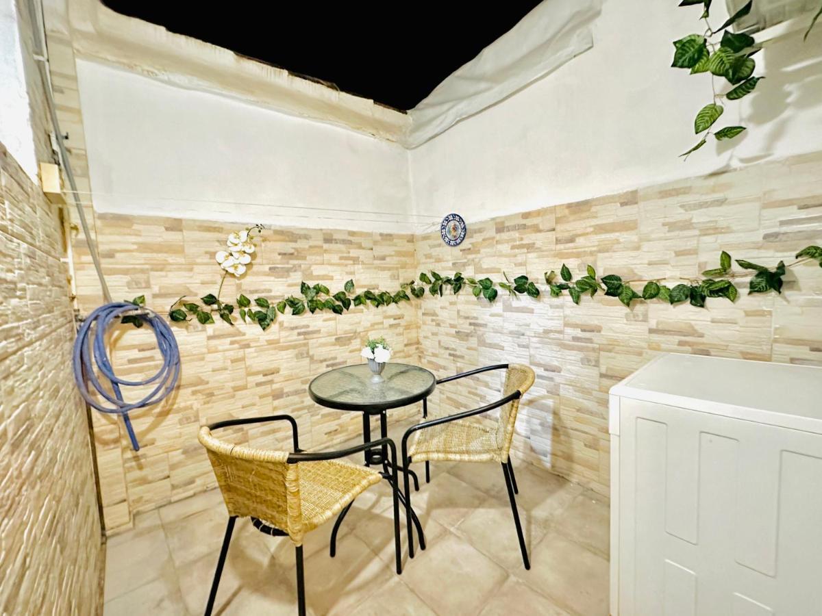 Sol Apartamentos Malaga Centro 外观 照片
